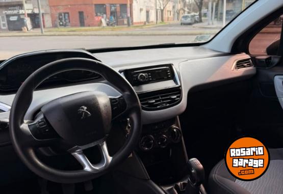 Autos - Peugeot 208 ACTIVE 1.5 N 2016 Nafta 135785Km - En Venta