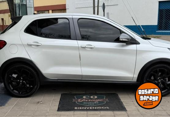 Autos - Fiat ARGO HGT 1.8 2021 Nafta 29600Km - En Venta