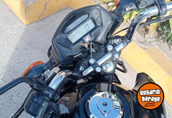 Motos - Honda Titan New 150 2017 Nafta 80000Km - En Venta