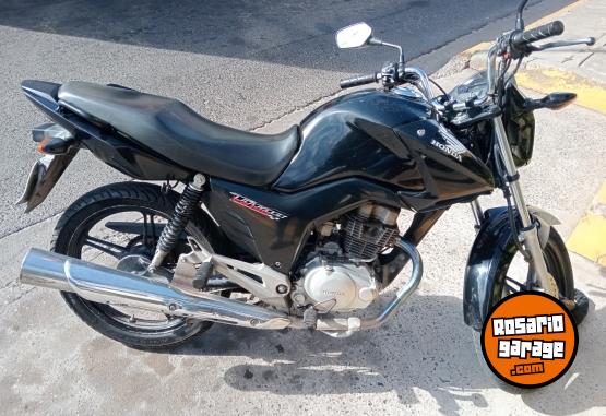 Motos - Honda Titan New 150 2017 Nafta 80000Km - En Venta