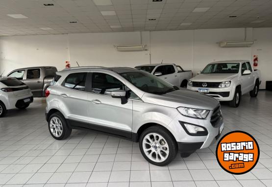 Autos - Ford EcoSport Titanium 2021 Nafta 84000Km - En Venta