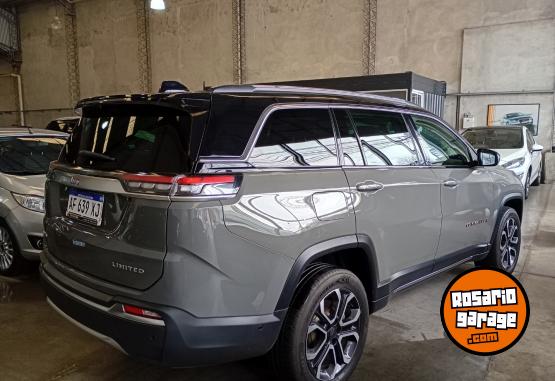Camionetas - Jeep Commander 2022 Diesel 80000Km - En Venta