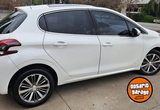 Autos - Peugeot 208 - Feline 1.6 - 2018 2018 Nafta 146000Km - En Venta