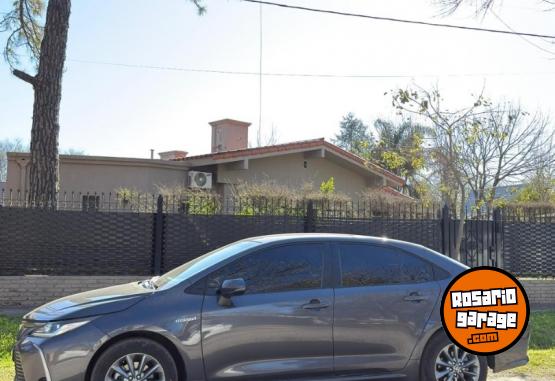 Autos - Toyota Corolla Híbrido 2021 Electrico / Hibrido 190000Km - En Venta