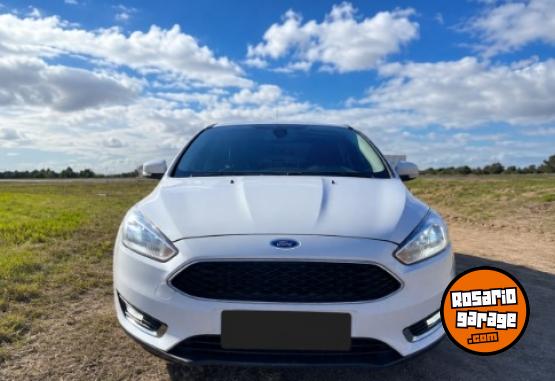 Autos - Ford Focus se plus 2016 Nafta 112000Km - En Venta