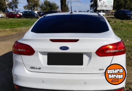 Autos - Ford Focus se plus 2016 Nafta 112000Km - En Venta
