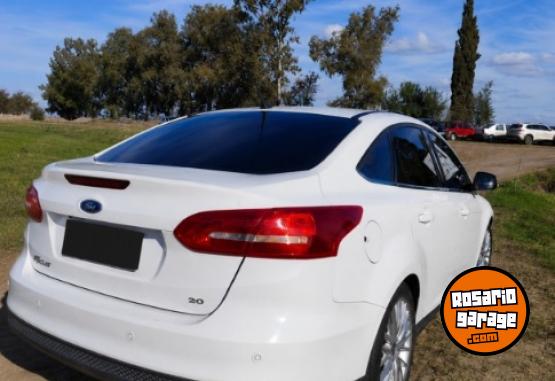 Autos - Ford Focus se plus 2016 Nafta 112000Km - En Venta