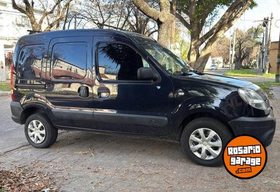 Utilitarios - Renault Kangoo 2013 Nafta 197000Km - En Venta