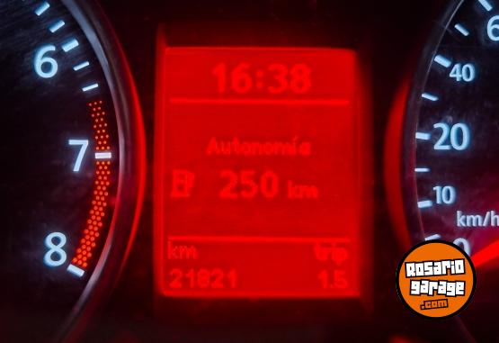 Autos - Volkswagen GOL TREND 1.6 2015 Nafta 21800Km - En Venta