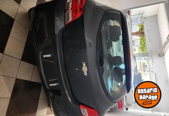 Autos - Chevrolet Onix 2018 GNC 94000Km - En Venta