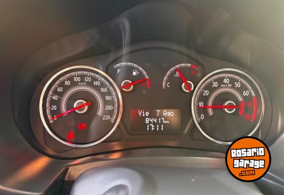 Autos - Fiat Palio 2017 GNC 85000Km - En Venta