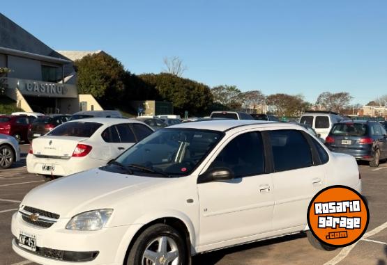 Autos - Chevrolet Classic 2011 Nafta 155300Km - En Venta
