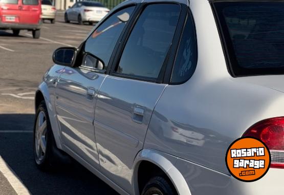 Autos - Chevrolet Classic 2011 Nafta 155300Km - En Venta