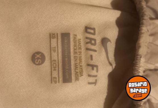 Indumentaria - Short Nike original Mujer - En Venta