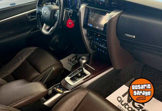 Camionetas - Toyota SW4 Srx 2017 Diesel 147000Km - En Venta