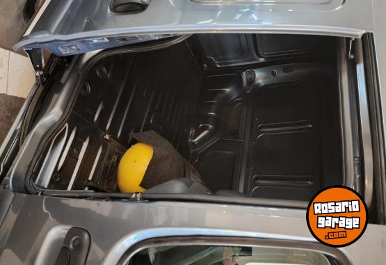 Utilitarios - Renault Kangoo 2017 GNC 138000Km - En Venta