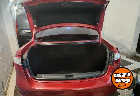 Autos - Renault Fluence 2011 Nafta 143000Km - En Venta