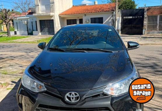 Autos - Toyota TOYOTA YARIS 1.5 5 PTAS 2025 Nafta 10000Km - En Venta