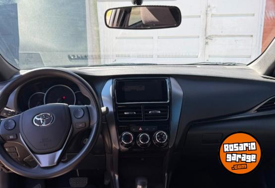Autos - Toyota TOYOTA YARIS 1.5 5 PTAS 2025 Nafta 10000Km - En Venta