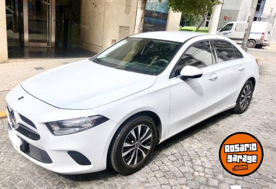 Autos - Mercedes Benz A200 Style sedan 4 puerta 2020 Nafta 74000Km - En Venta
