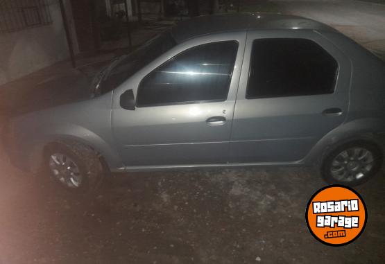 Autos - Renault Logan 1.6 2011 GNC 220000Km - En Venta