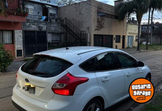 Autos - Ford Focus 2015 Nafta 107320Km - En Venta