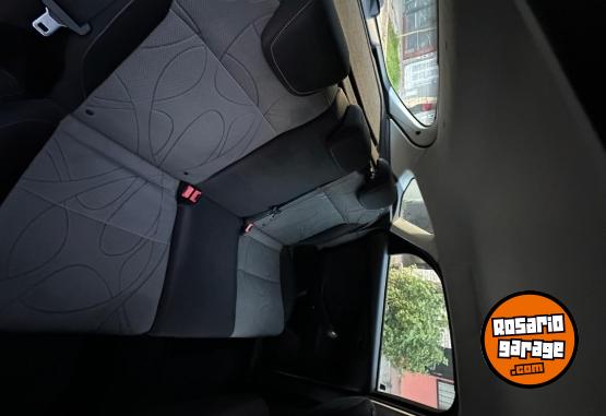 Autos - Ford Focus 2015 Nafta 107320Km - En Venta