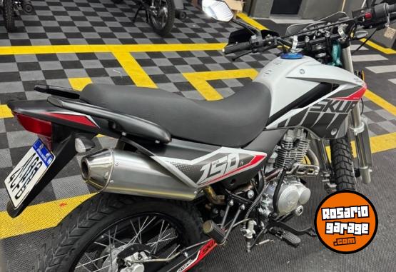 Motos - Motomel Skua Silver 2026 Nafta 5000Km - En Venta