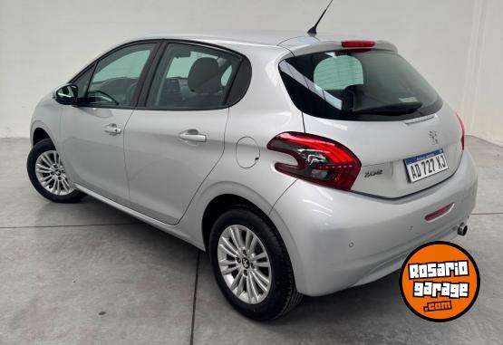 Autos - Peugeot 208 1.6 Allure 2019 Nafta 130000Km - En Venta