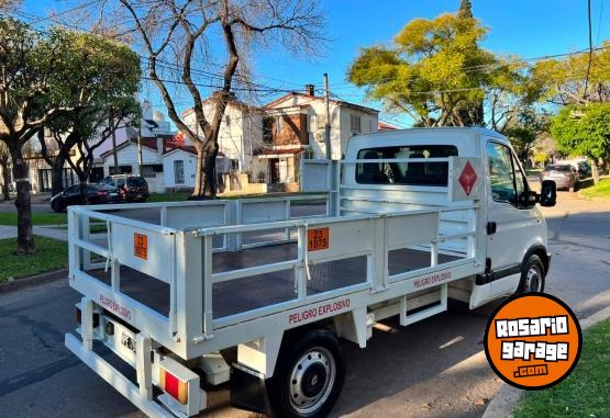 Camionetas - Renault Master 2008 Diesel 200000Km - En Venta