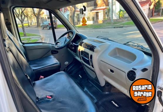 Camionetas - Renault Master 2008 Diesel 200000Km - En Venta
