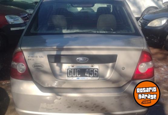 Autos - Ford Fiesta Max 2007 Nafta 170000Km - En Venta