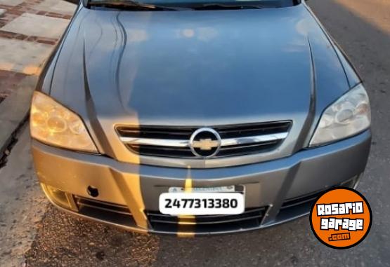 Autos - Chevrolet Astra GLS 2010 GNC 223000Km - En Venta