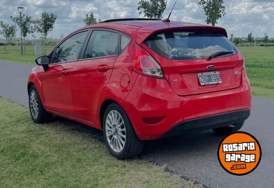 Autos - Ford Fiesta kinetic SE plus 2013 Nafta 169000Km - En Venta