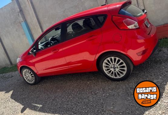 Autos - Ford Fiesta kinetic SE plus 2013 Nafta 169000Km - En Venta