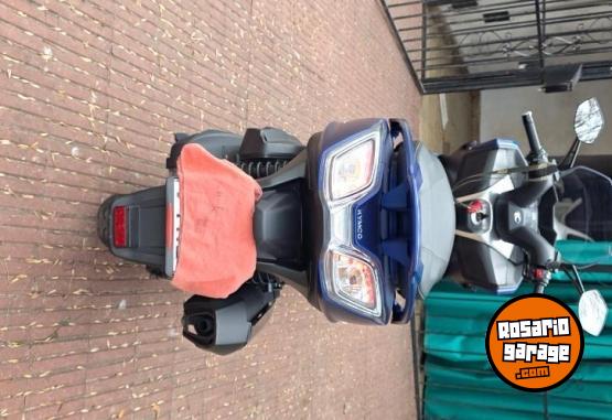 Motos - Kymco Downtown 350 ABS TCS 2025 Nafta 3600Km - En Venta