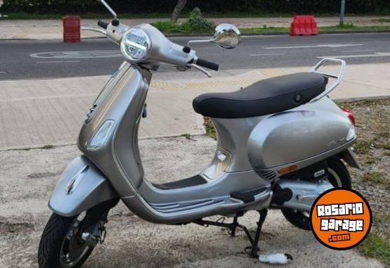 Motos - Vespa Vxl 150 inyección abs led 2024 Nafta 13000Km - En Venta