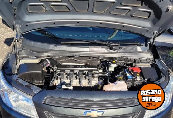 Autos - Chevrolet ONIX JOY + 2018 Nafta 118000Km - En Venta