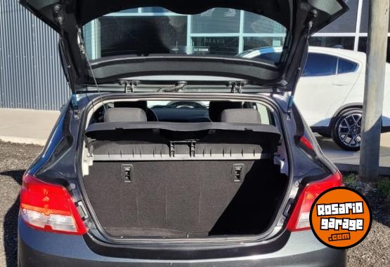 Autos - Chevrolet ONIX JOY + 2018 Nafta 118000Km - En Venta