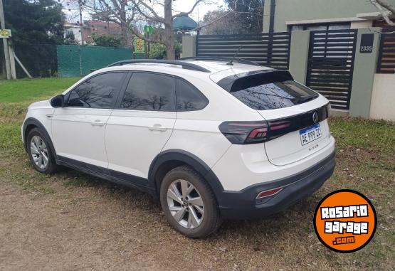 Autos - Volkswagen Nivus 2021 Nafta 104000Km - En Venta
