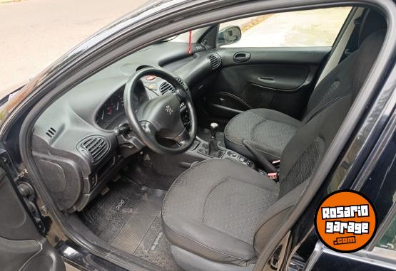 Autos - Peugeot 206 2008 Nafta 168000Km - En Venta