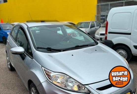 Autos - Ford Fiesta titanium 2011 Nafta 157000Km - En Venta