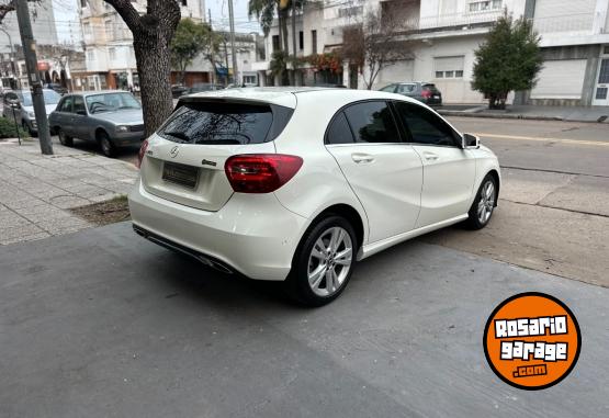 Autos - Mercedes Benz A200 Urban 2018 Nafta 115000Km - En Venta