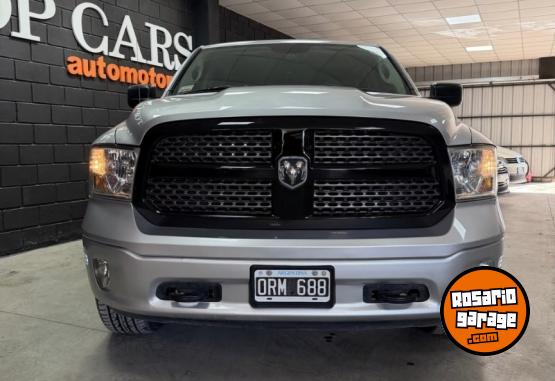 Camionetas - Dodge Ram Laramie 1500 2015 Nafta 77000Km - En Venta
