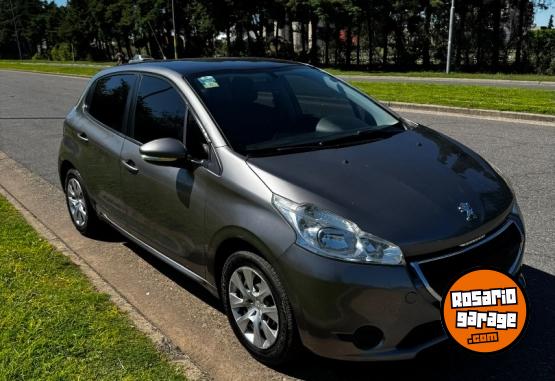 Autos - Peugeot 208 Active 1.5 2014 Nafta 130000Km - En Venta