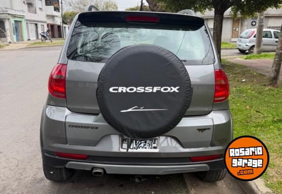 Autos - Volkswagen Crossfox 2011 Nafta 155000Km - En Venta