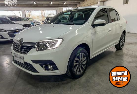 Autos - Renault Logan Intens 1.6 2023 Nafta 26300Km - En Venta