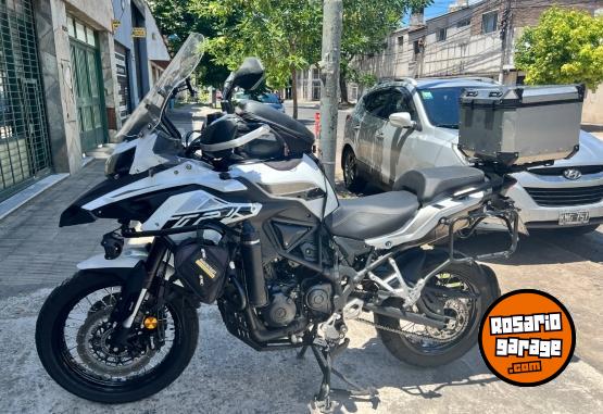 Motos - Benelli TRK 502X 2023 Nafta 24445Km - En Venta