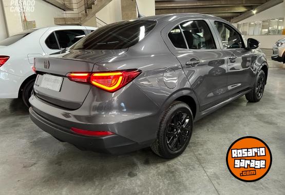 Autos - Fiat Cronos Pack Plus Drive 2025 GNC 13500Km - En Venta