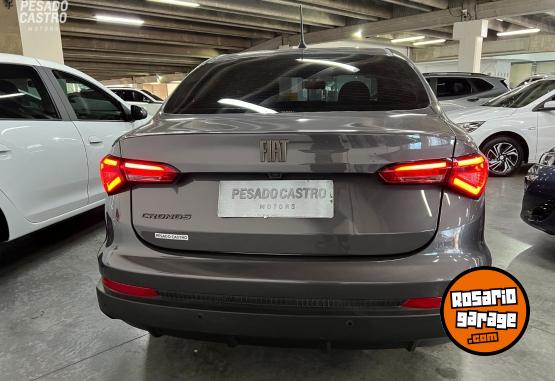 Autos - Fiat Cronos Pack Plus Drive 2025 GNC 13500Km - En Venta